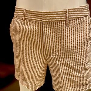 One of my favorites. Perfect shorts w a basic white tee